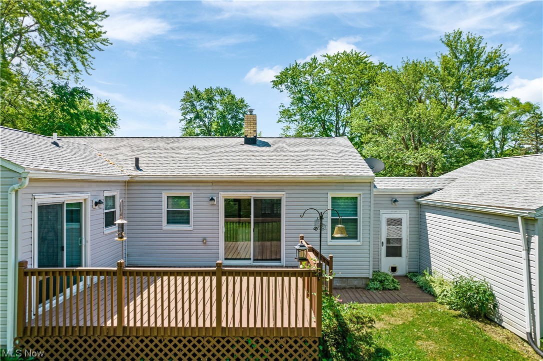 4081 Tapper Road Barberton, OH 44203 - Photo 20 of 26 Back deck