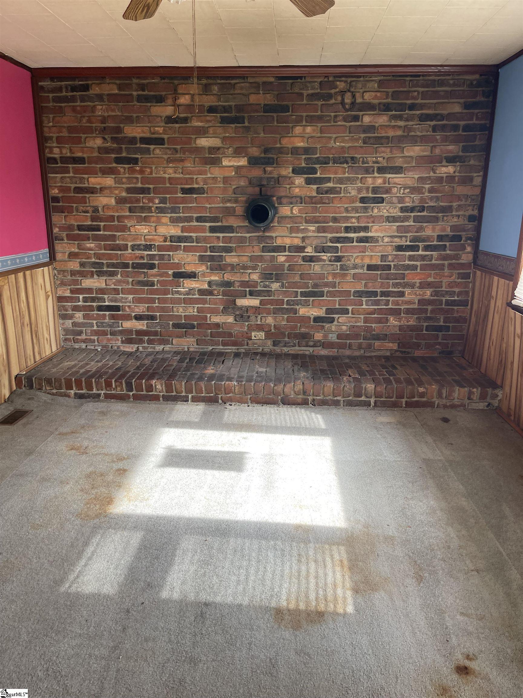 4 Oak Street Ware Shoals, SC 29692 - Photo 5 of 13