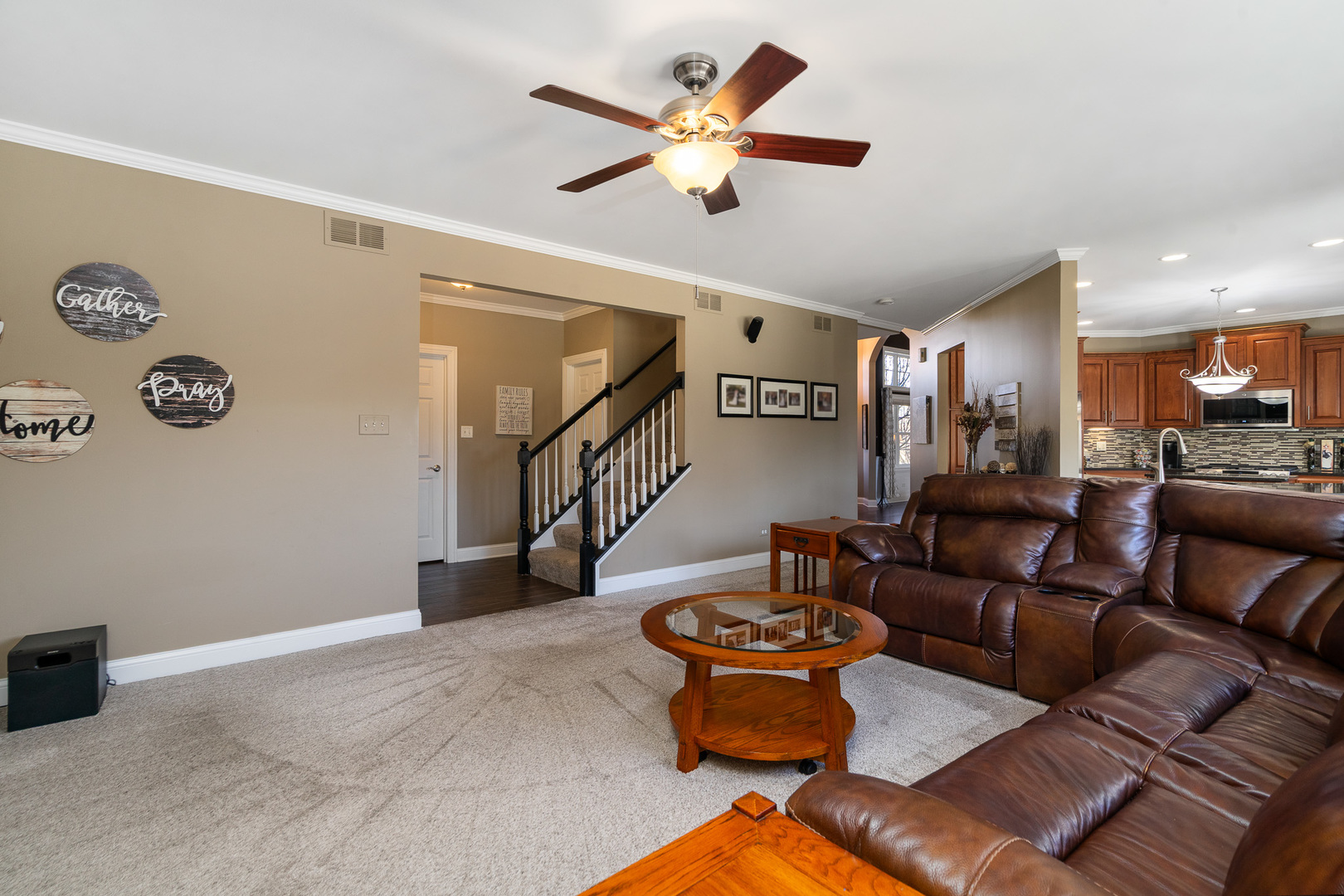 17621 Harper Road Tinley Park, IL 60487 - Photo 18 of 67 a living room with furniture