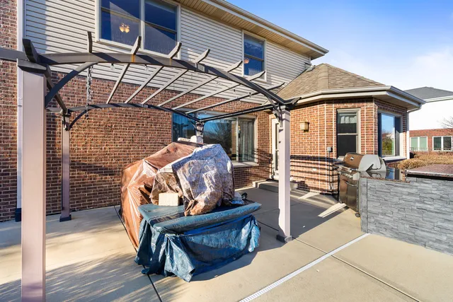 $665,000 | 17621 Harper Road, Tinley Park, IL 60487