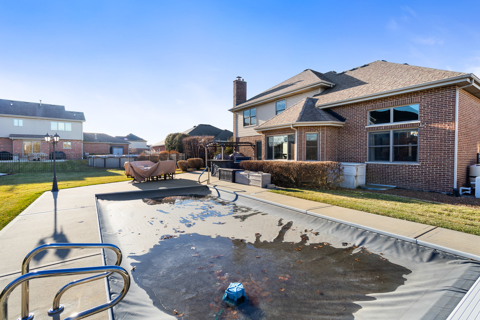 17621 Harper Road Tinley Park, IL 60487 - Photo 63 of 67 a view of a house with swimming pool