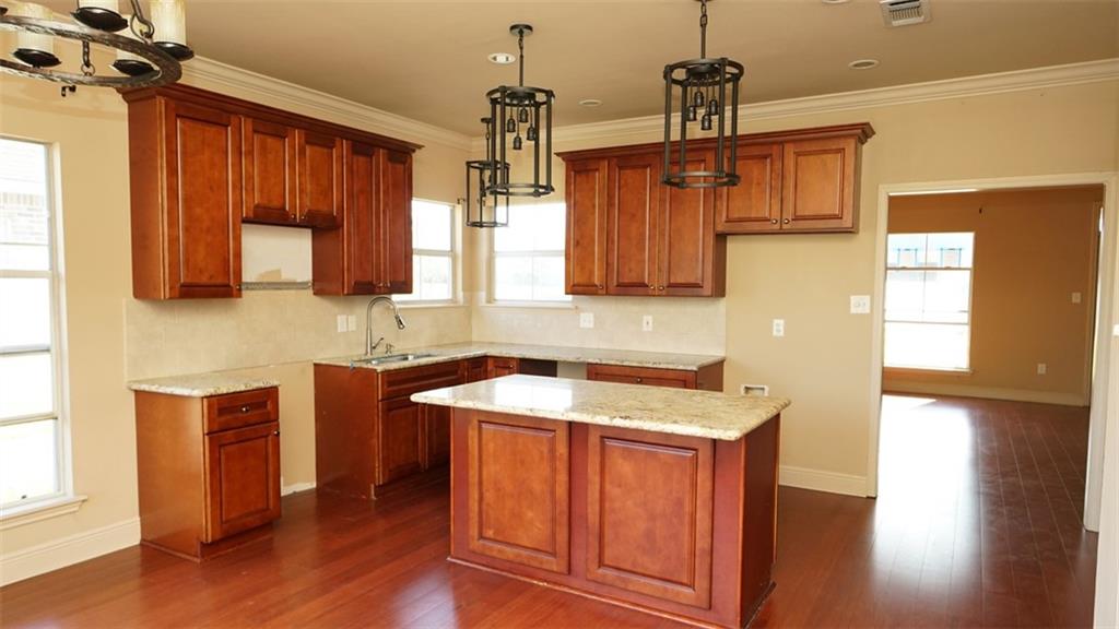 17351 Lake Iris Avenue Baton Rouge, LA 70817 - Photo 10 of 21