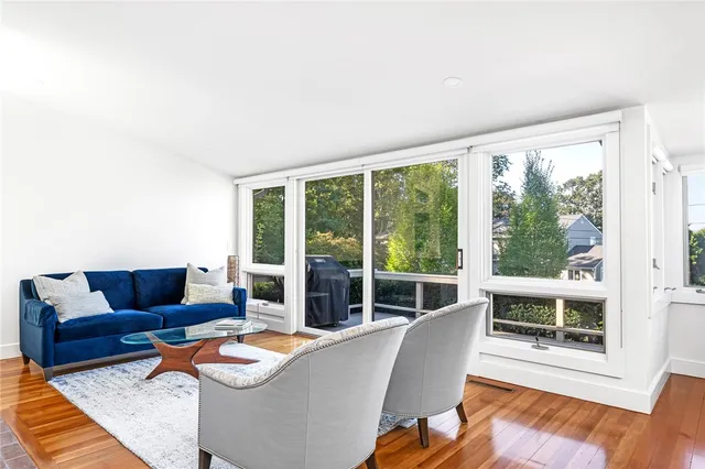 $1,695,000 | 17 Shore Road, Bristol, RI 02809