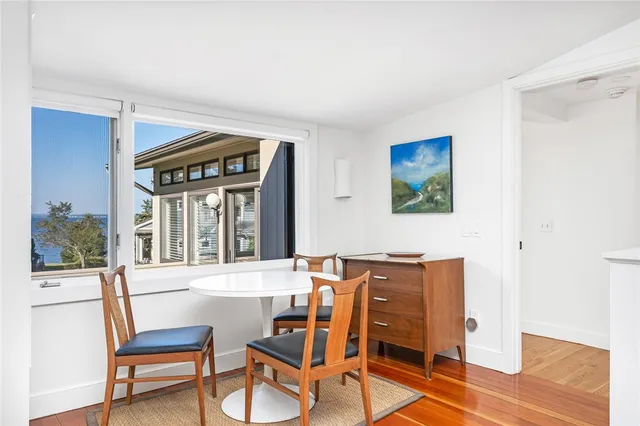 $1,695,000 | 17 Shore Road, Bristol, RI 02809