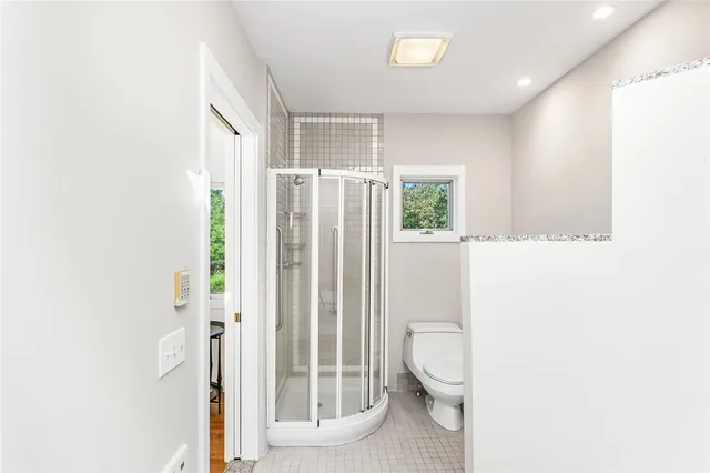 $1,695,000 | 17 Shore Road, Bristol, RI 02809