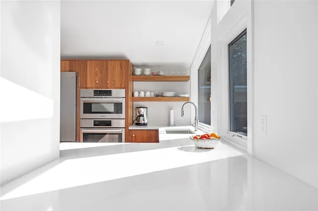 $1,695,000 | 17 Shore Road, Bristol, RI 02809