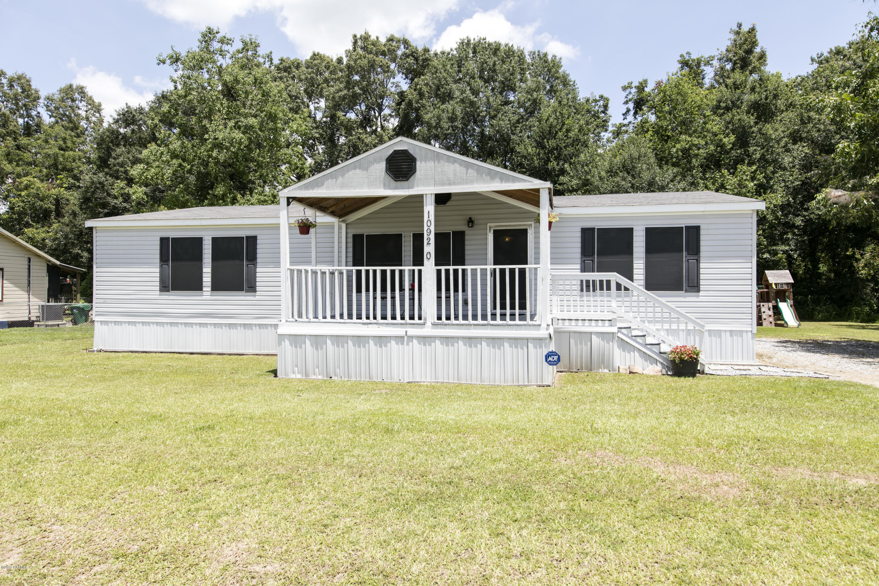 1092 O Camp Bon Temps Road Breaux Bridge, LA 70517 - Photo 2 of 19 Gallery Image 2