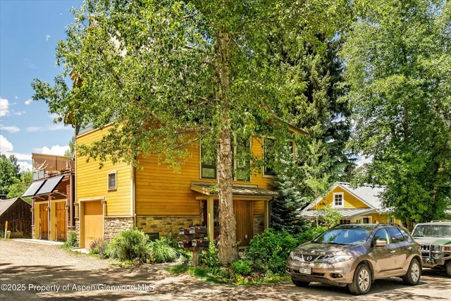 $50,000 | 111 South 6th Street, Aspen, CO 81611