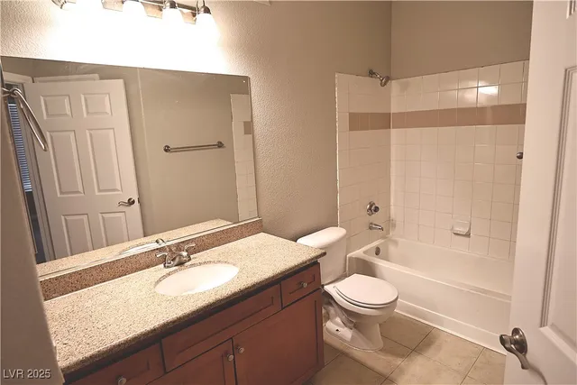 $1,275 | 4400 South Jones Boulevard, Unit 1135, Las Vegas, NV 89103