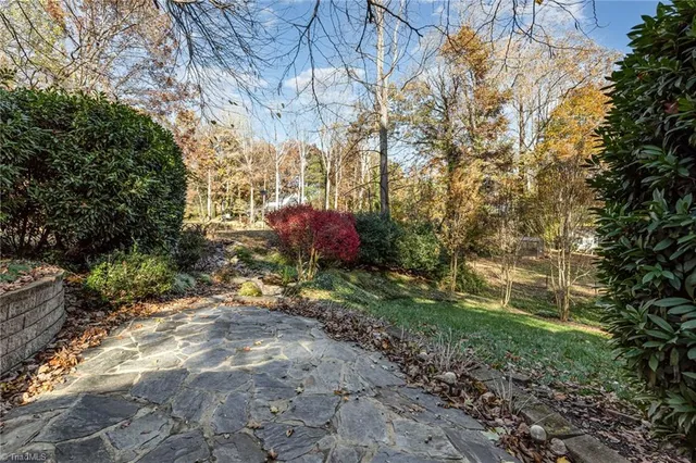 $370,000 | 4240 Briar Creek Road, Clemmons, NC 27012