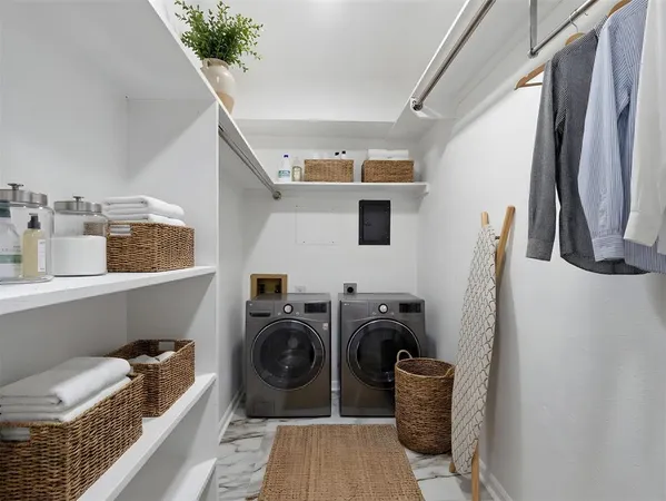 $1,850 | 6036 Birchbrook Drive, Unit 226, Dallas, TX 75206