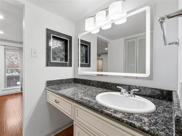 $1,850 | 6036 Birchbrook Drive, Unit 226, Dallas, TX 75206