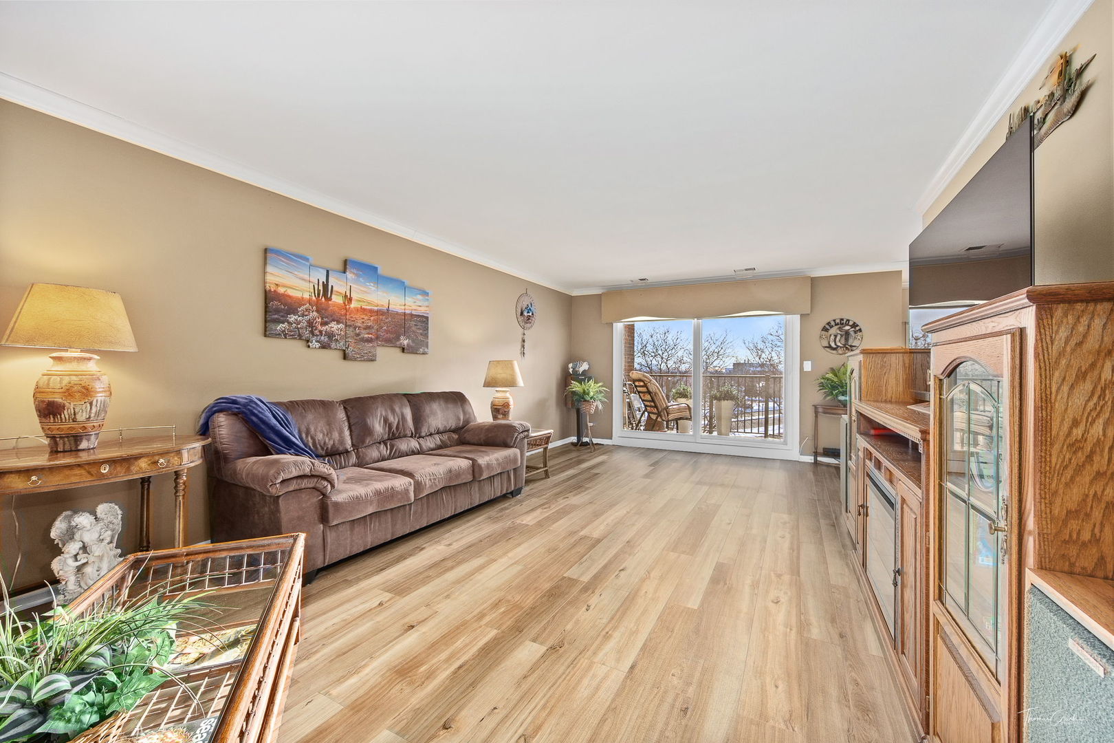 453 Raintree Drive, Unit 4F Glen Ellyn, IL 60137 - Photo 7 of 37 Gallery Image 7
