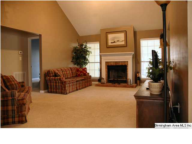 6754 Crossbrook Lane Pinson, AL 35126 - Photo 4 of 24