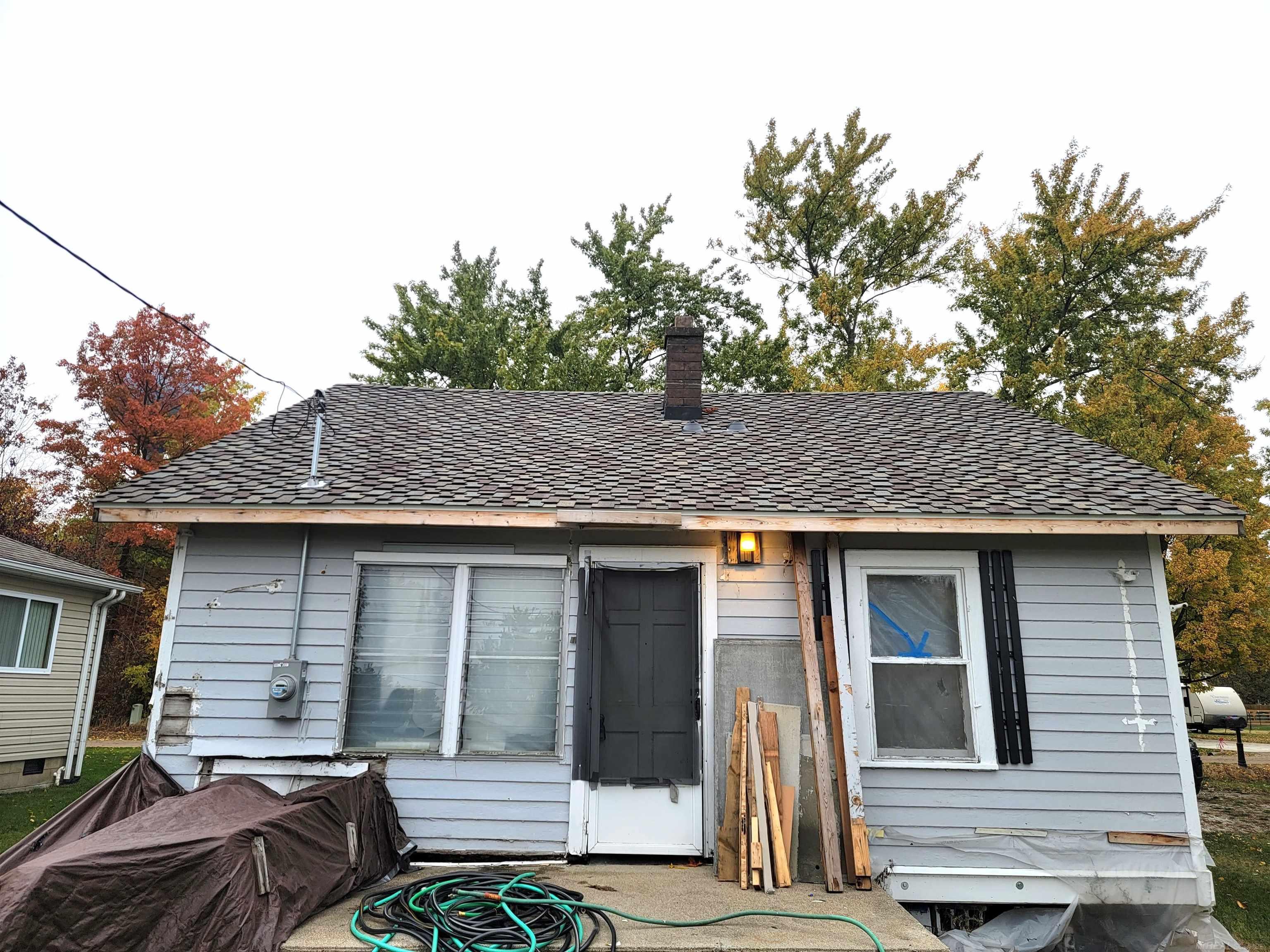 7292 Dogwood Road Lexington, MI 48450 - Photo 4 of 6 50094236-3.JPG