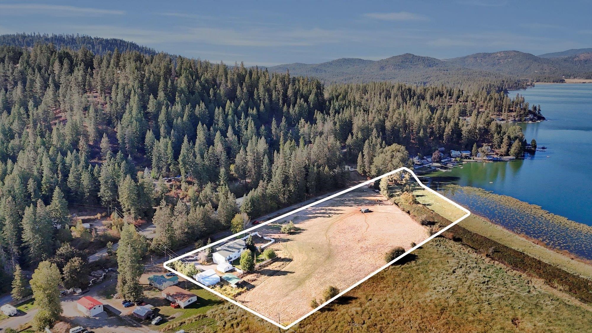 11224 North Honeymoon Bay Road Newman Lake, WA 99025 - Photo 2 of 50