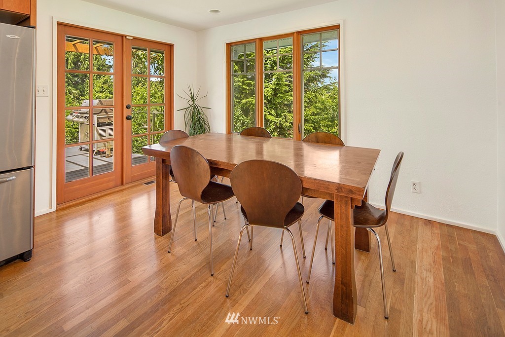 1006 North 34th Street Renton, WA 98056 - Photo 10 of 22