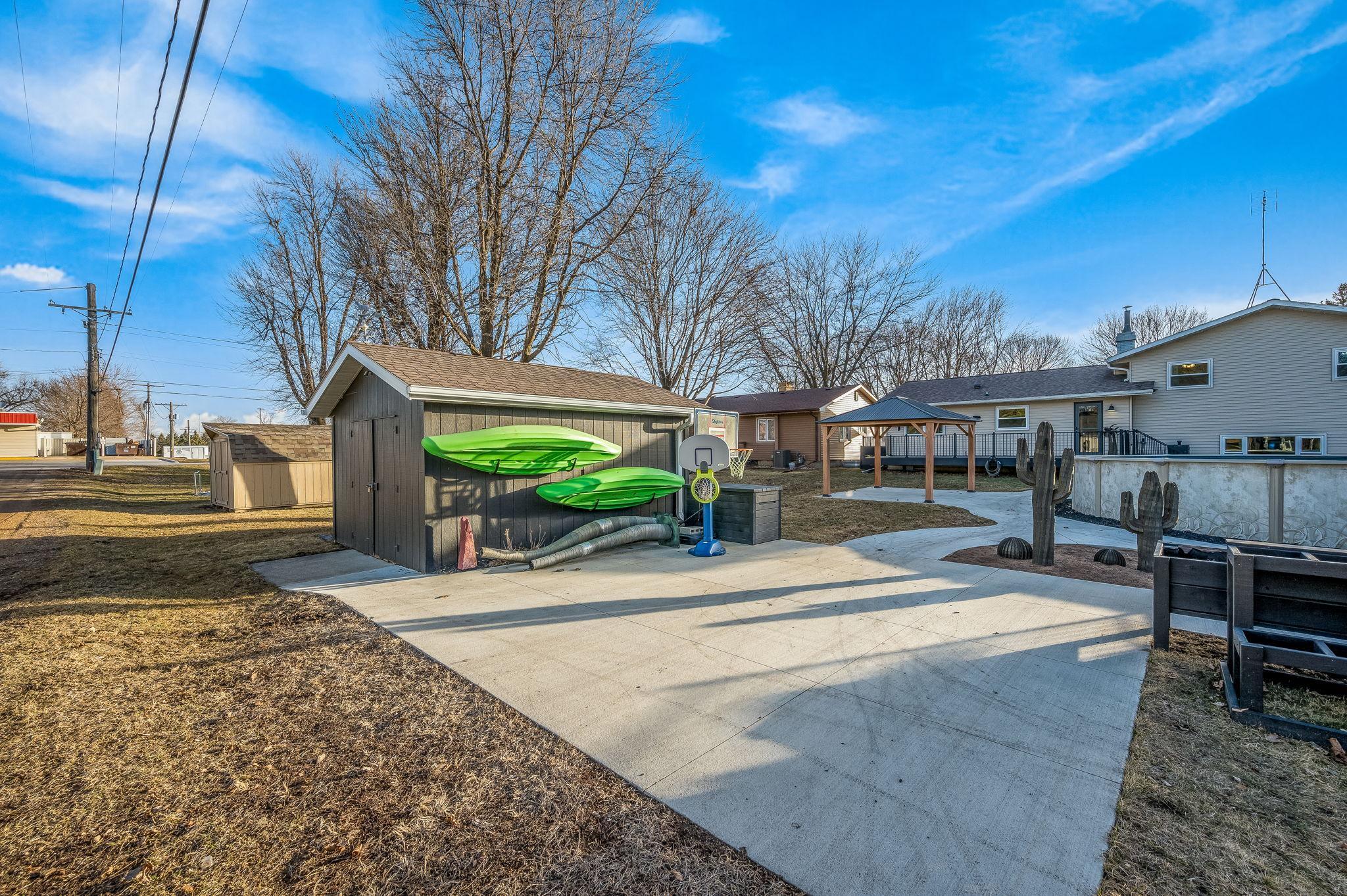 311 North Manyaska Street Sherburn, MN 56171 - Photo 40 of 47