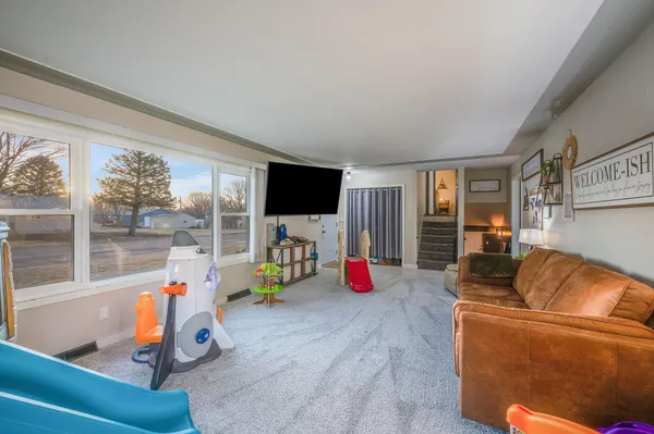 $315,000 | 311 North Manyaska Street, Sherburn, MN 56171