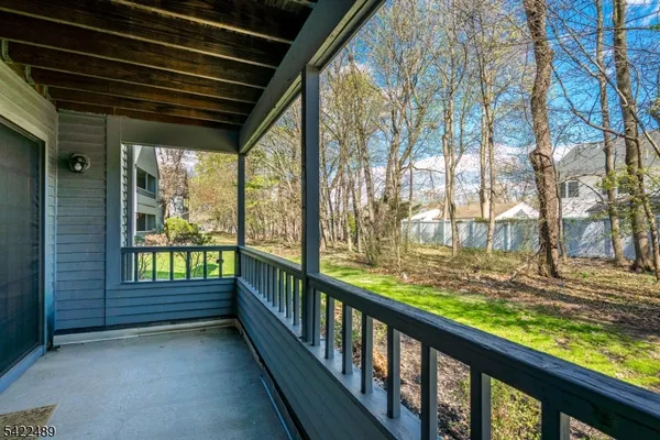 $400,000 | 502 Woodhaven Drive, Unit 502, Edison, NJ 08817