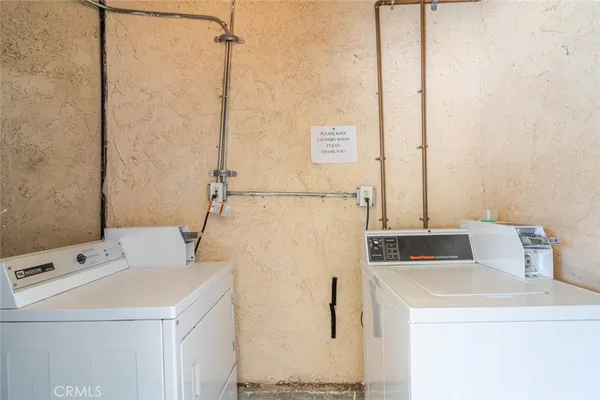 $2,300 | 708 Porter Street, Unit 3, Glendale, CA 91205