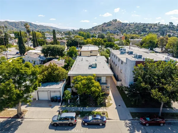 $2,300 | 708 Porter Street, Unit 3, Glendale, CA 91205