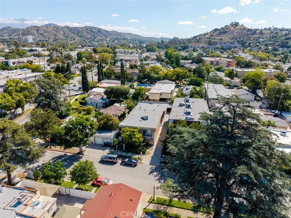 $2,300 | 708 Porter Street, Unit 3, Glendale, CA 91205