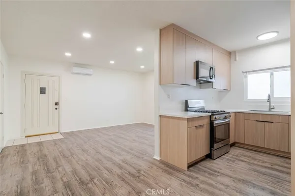 $2,300 | 708 Porter Street, Unit 3, Glendale, CA 91205