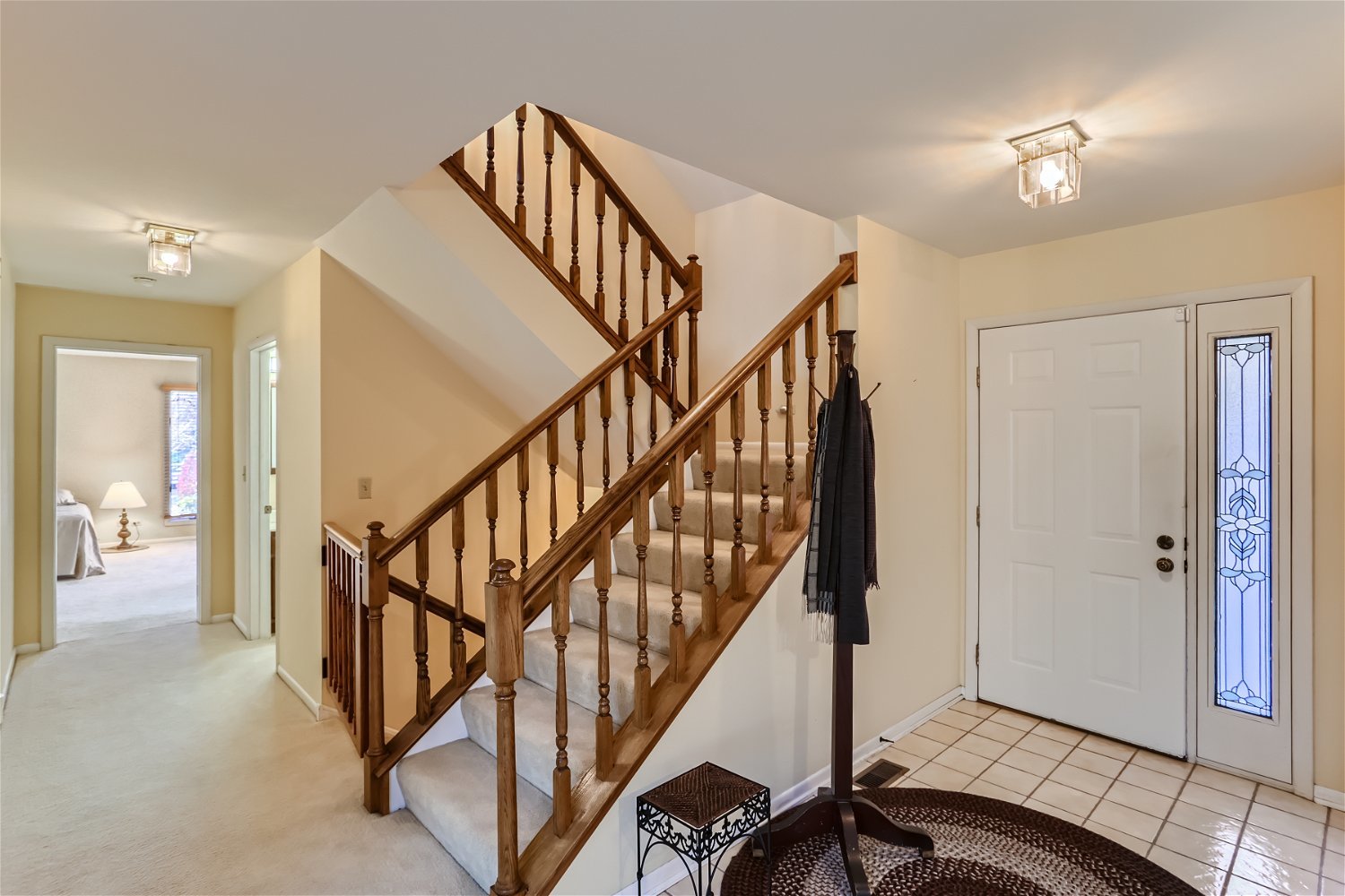 254 Spring Cove Drive Elgin, IL 60123 - Photo 6 of 37 a view of an entryway