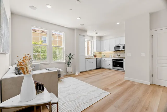 $1,679,000 | 4064 Rivermark Parkway, Santa Clara, CA 95054