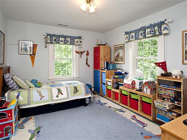 41 Stuart Road Newton, MA 02459 - Photo 21 of 29 Gallery Image 21