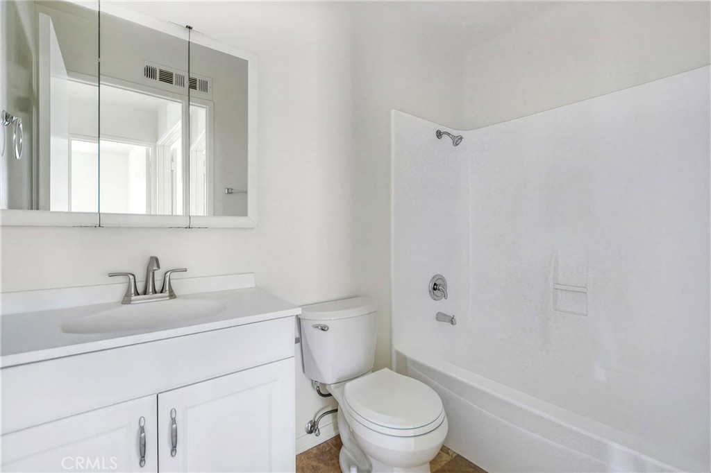 5427 Pine Ridge Way, Unit B Anaheim, CA 92807 - Photo 18 of 26