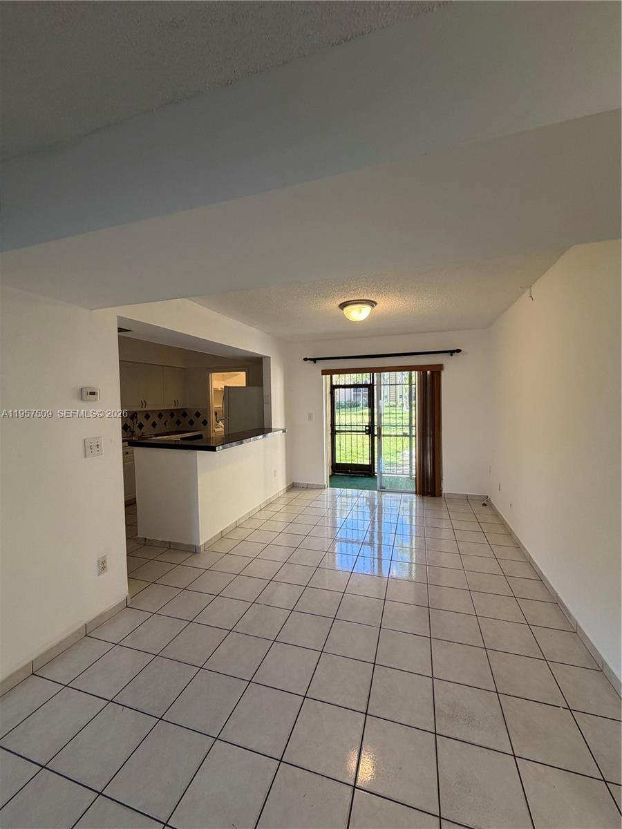 8401 Southwest 107th Avenue, Unit 129E Miami, FL 33173 - Photo 4 of 32