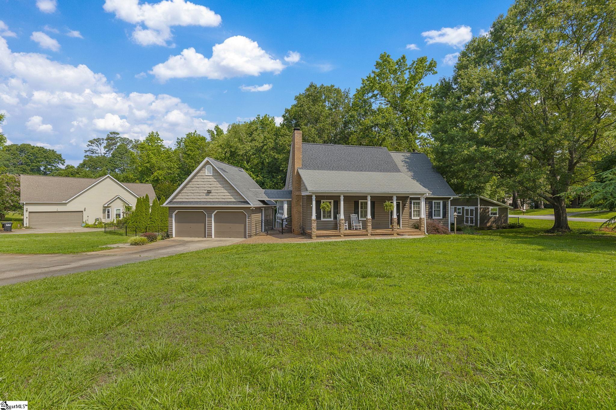 1200 Rideau Road Anderson, SC 29625 - Photo 4 of 37 Gallery Image 4