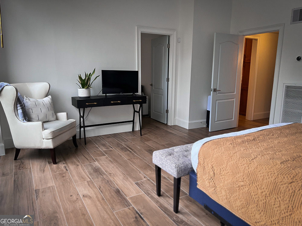 3530 Piedmont Road Northeast, Unit 1M Atlanta, GA 30305 - Photo 13 of 30