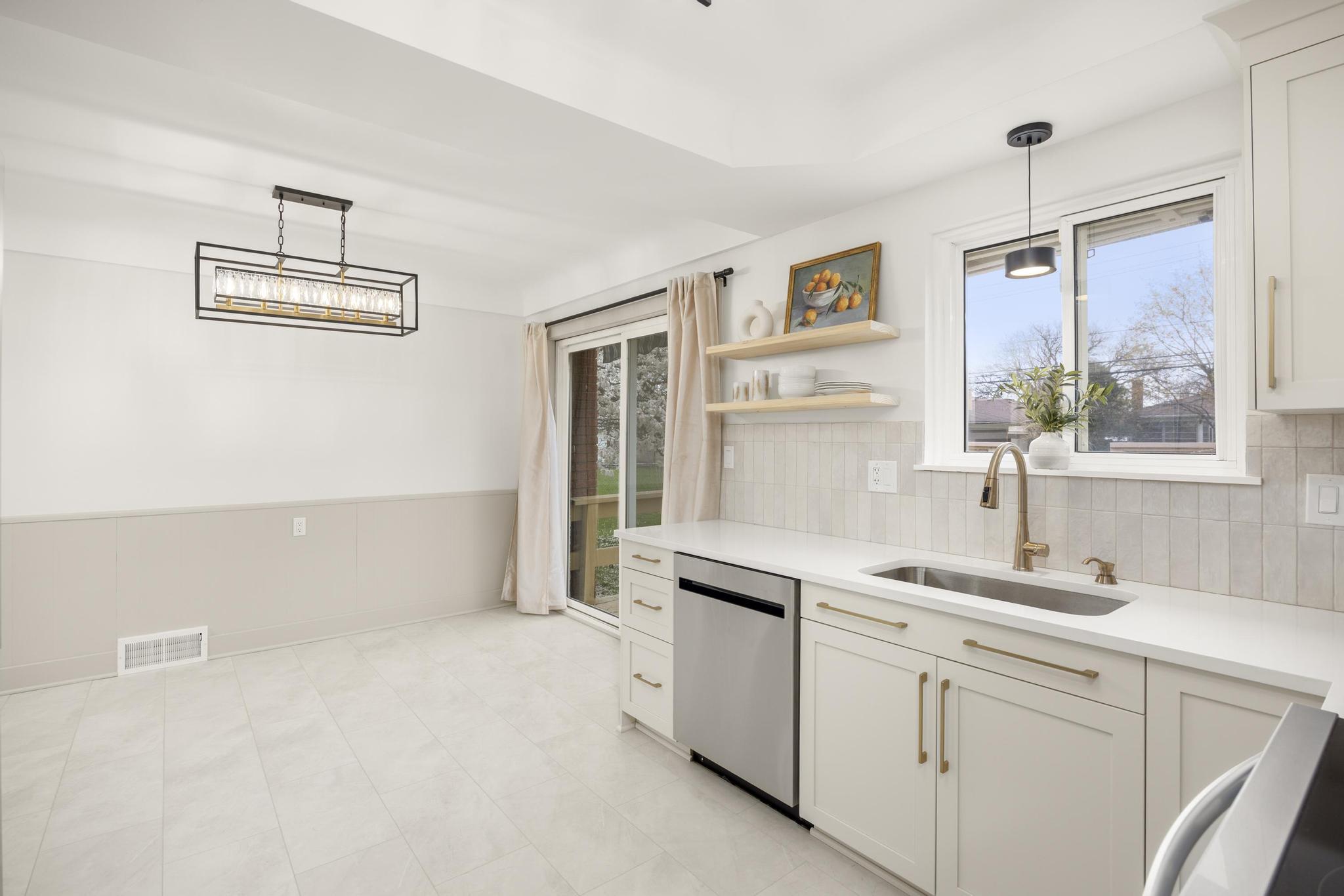 11095 Martin Road Warren, MI 48093 - Photo 12 of 30 Martin Rd 13