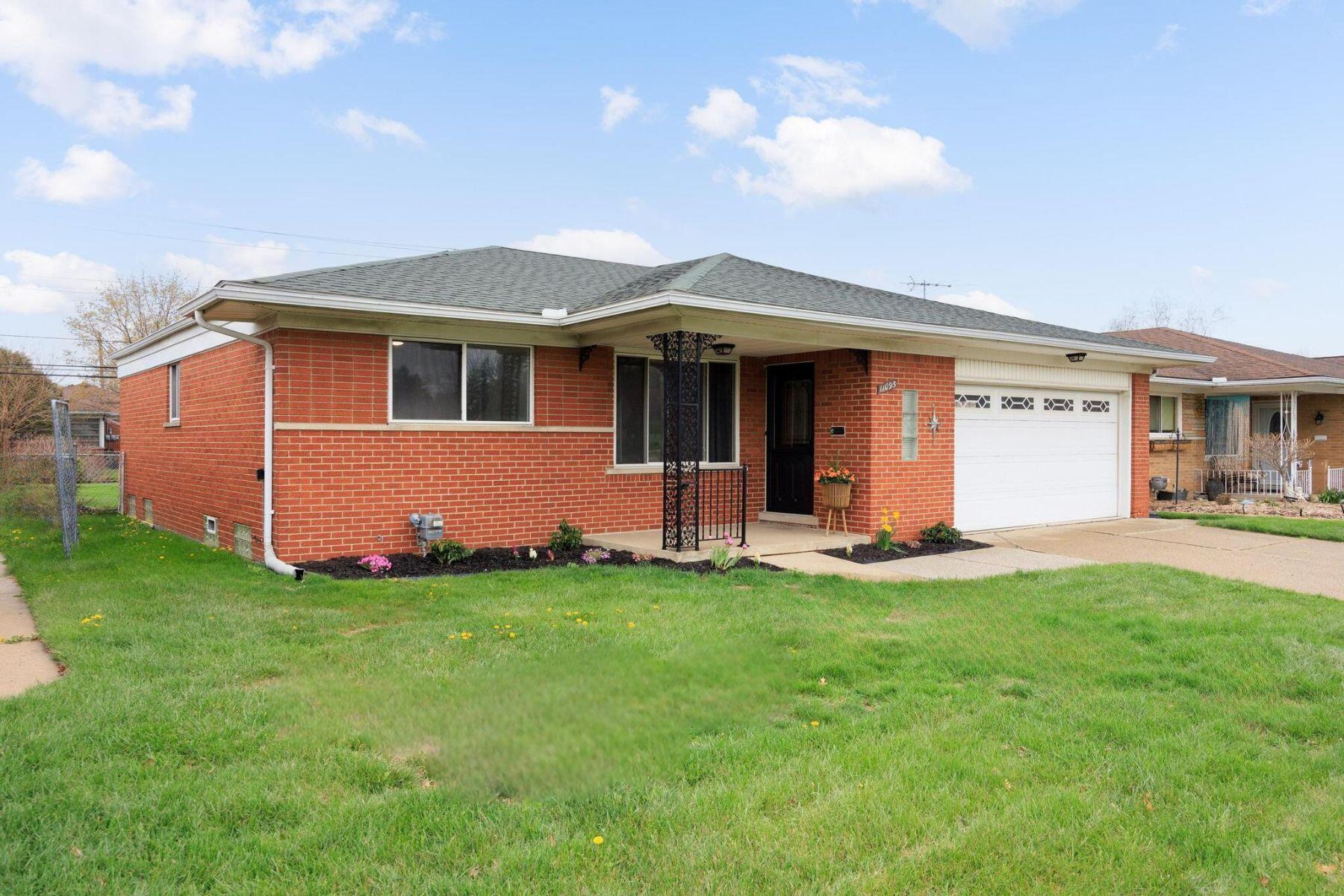 11095 Martin Road Warren, MI 48093 - Photo 2 of 30 Martin Rd 02a