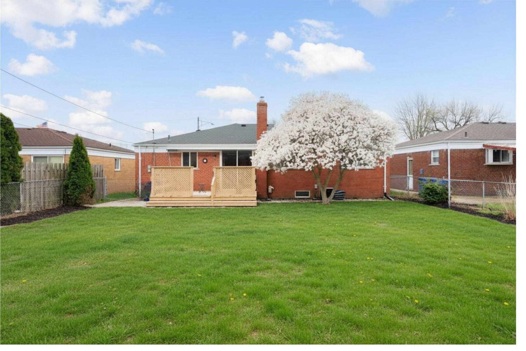 11095 Martin Road Warren, MI 48093 - Photo 25 of 30 Martin Rd 26a