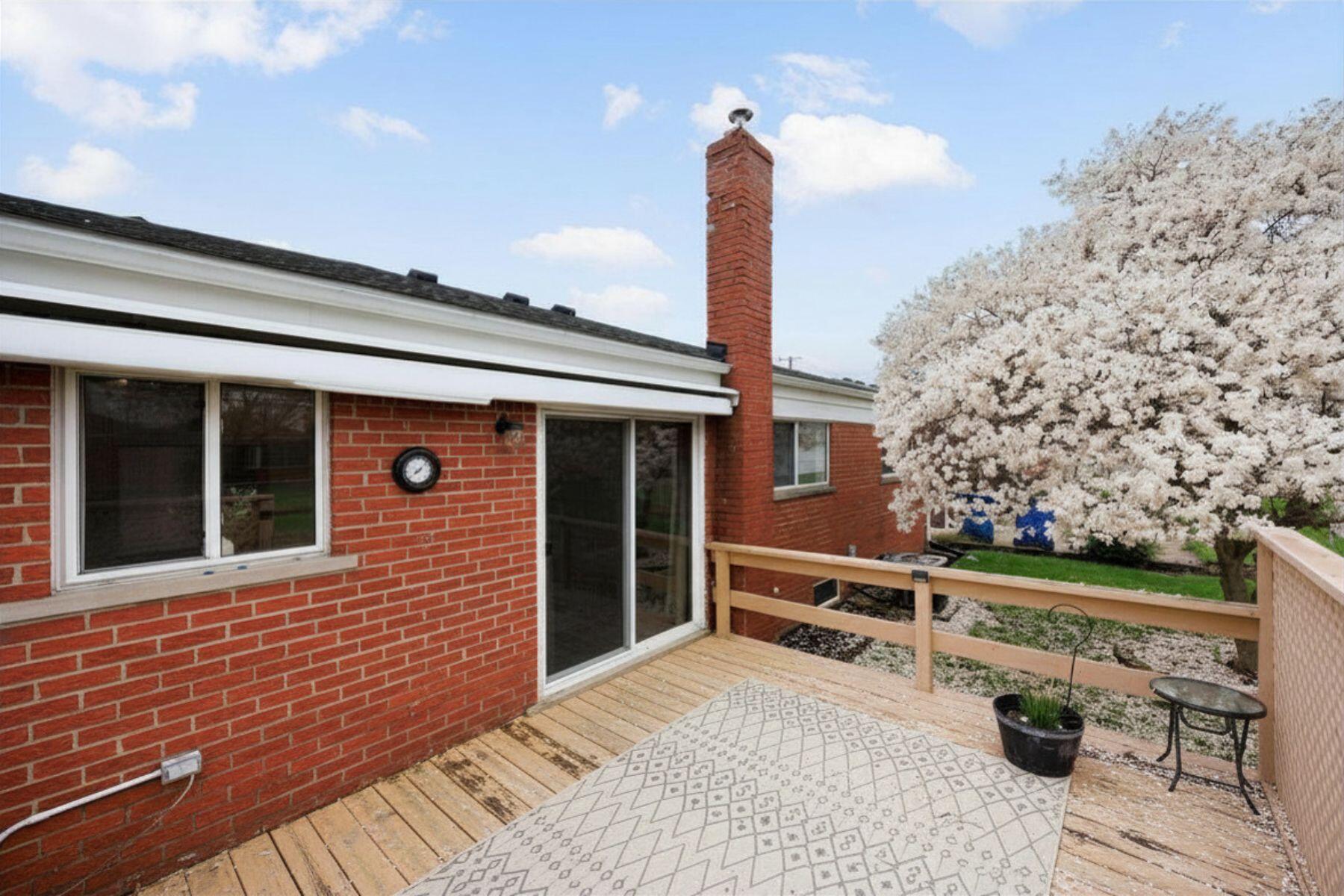 11095 Martin Road Warren, MI 48093 - Photo 29 of 30 Martin Rd 31a