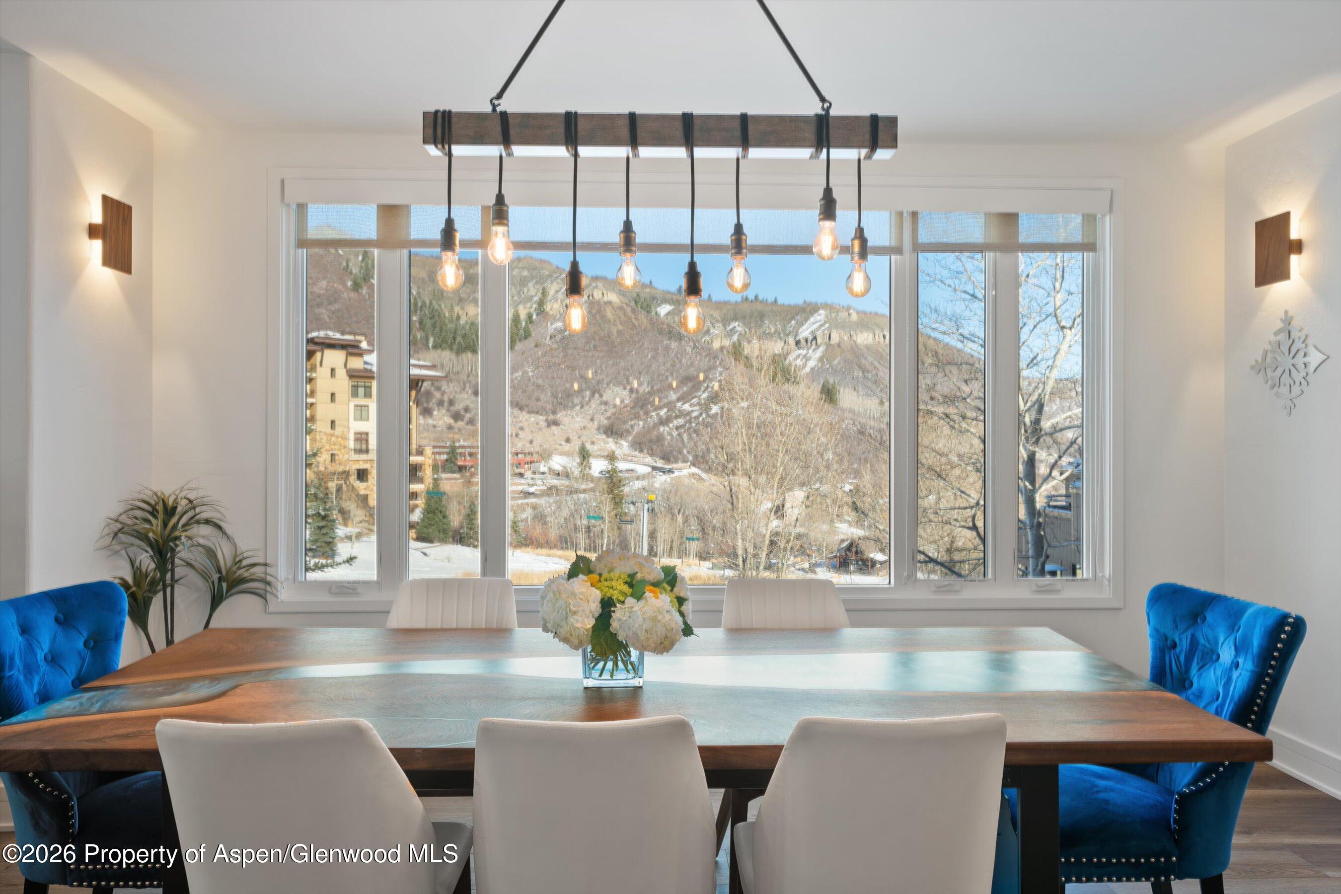 381 Ridge Road, Unit A5 Snowmass Village, CO 81615 - Photo 6 of 52 33-029-381RidgeRdA5_24111314