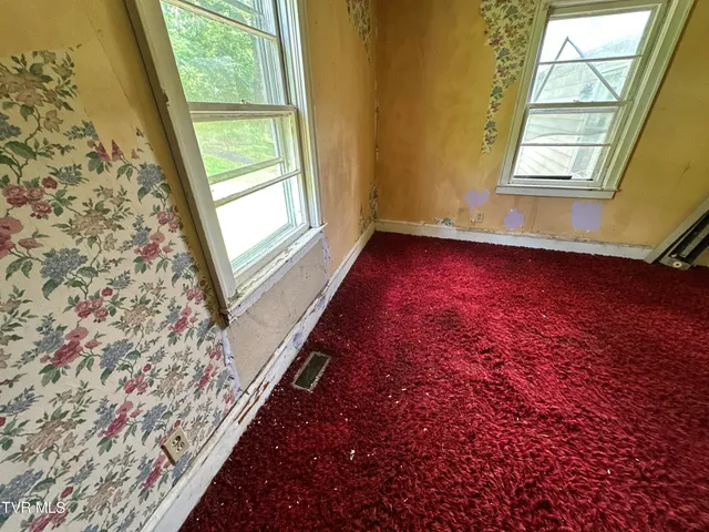 $114,750 | 140 Bradley Road, Johnson City, TN 37601