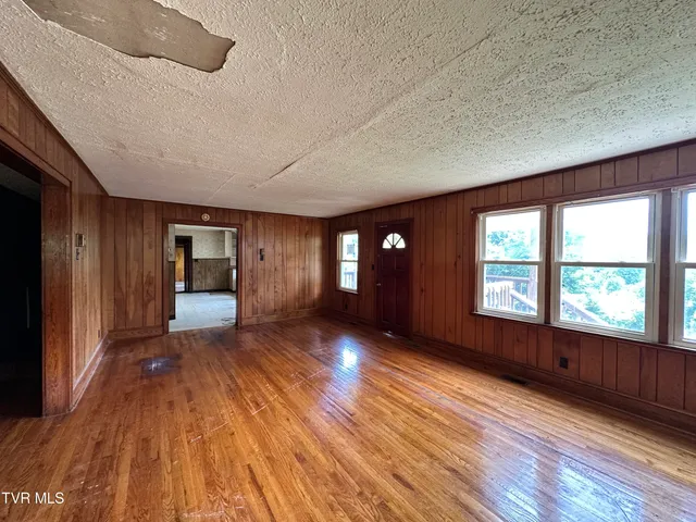 $114,750 | 140 Bradley Road, Johnson City, TN 37601