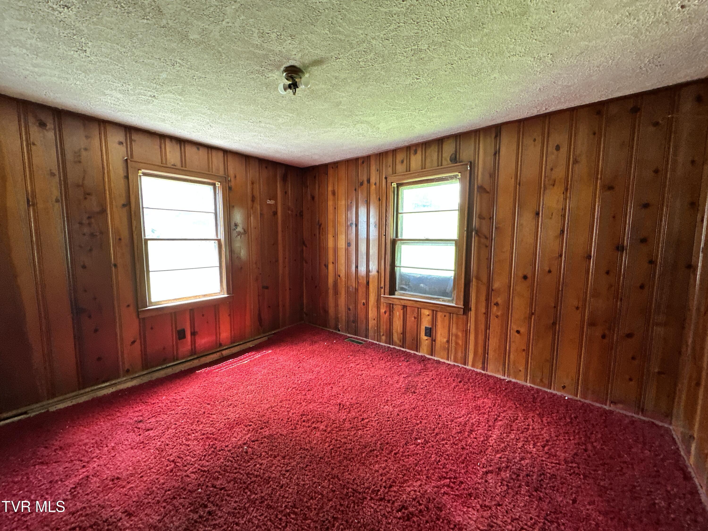 140 Bradley Road Johnson City, TN 37601 - Photo 7 of 28 IMG_0131