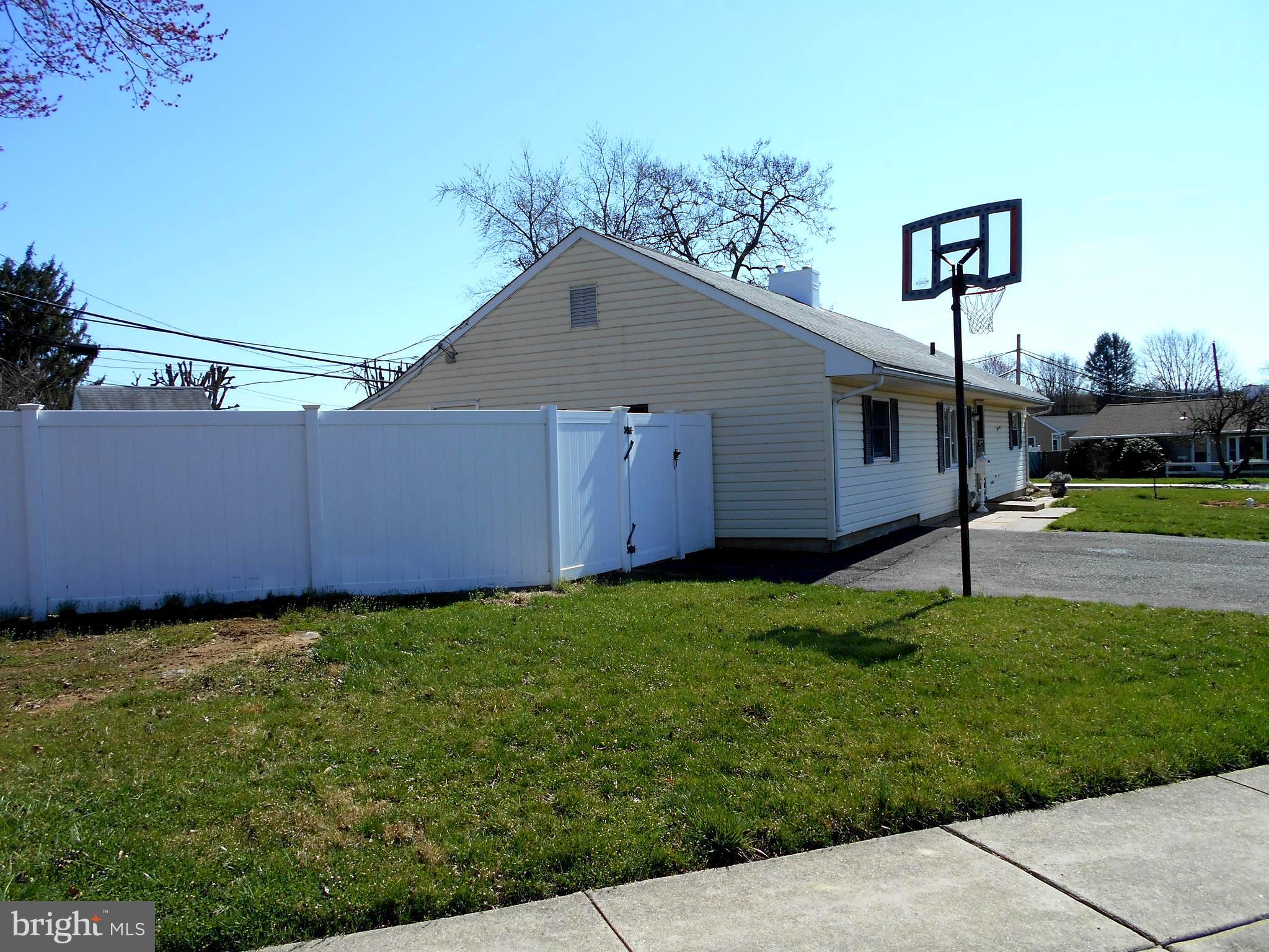 Exterior Left Side
