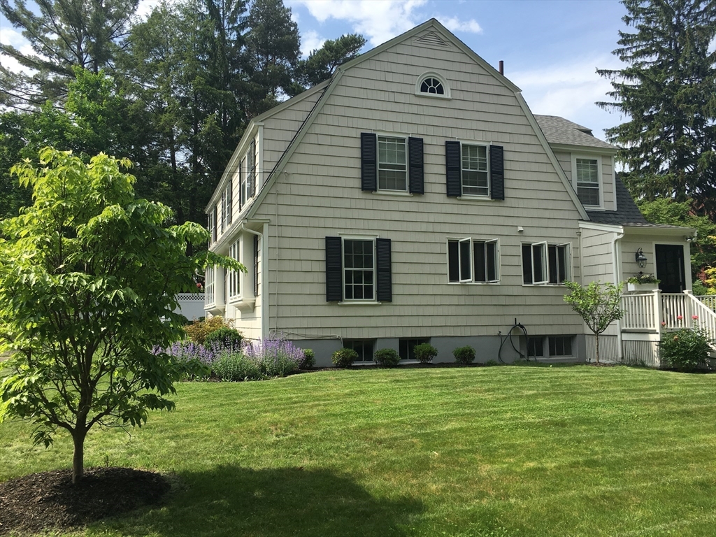 16 Denton Road Wellesley, MA 02482 - Photo 32 of 34