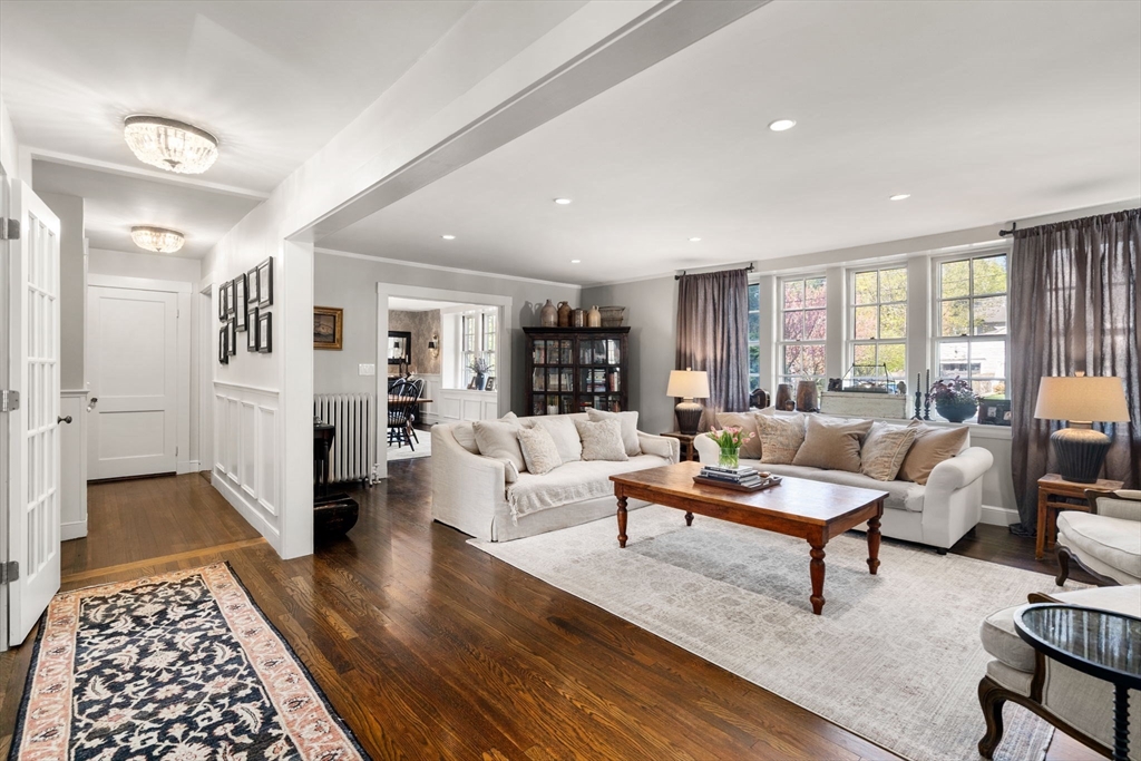 16 Denton Road Wellesley, MA 02482 - Photo 5 of 34