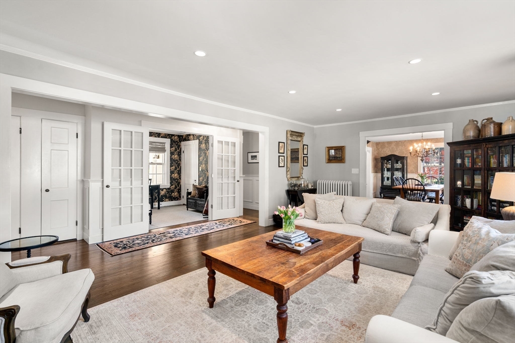16 Denton Road Wellesley, MA 02482 - Photo 7 of 34