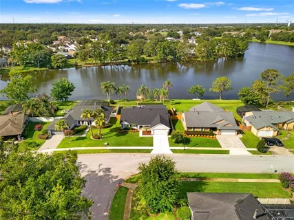 $550,000 | 473 Lakeshore Drive, Lake Mary, FL 32746