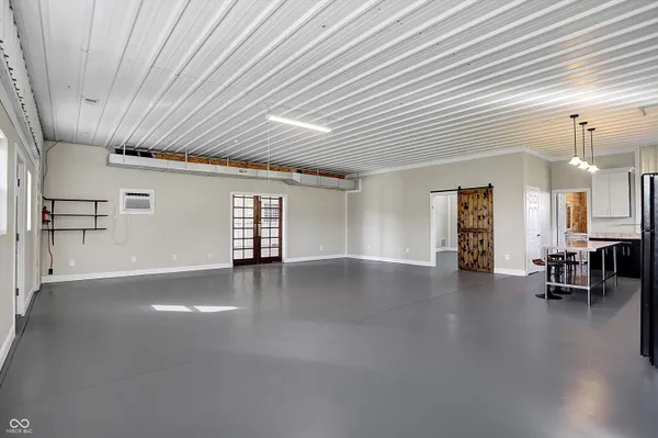 $2,150 | 940 West 1090 North, Fountaintown, IN 46130