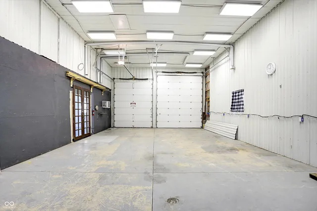 $2,150 | 940 West 1090 North, Fountaintown, IN 46130